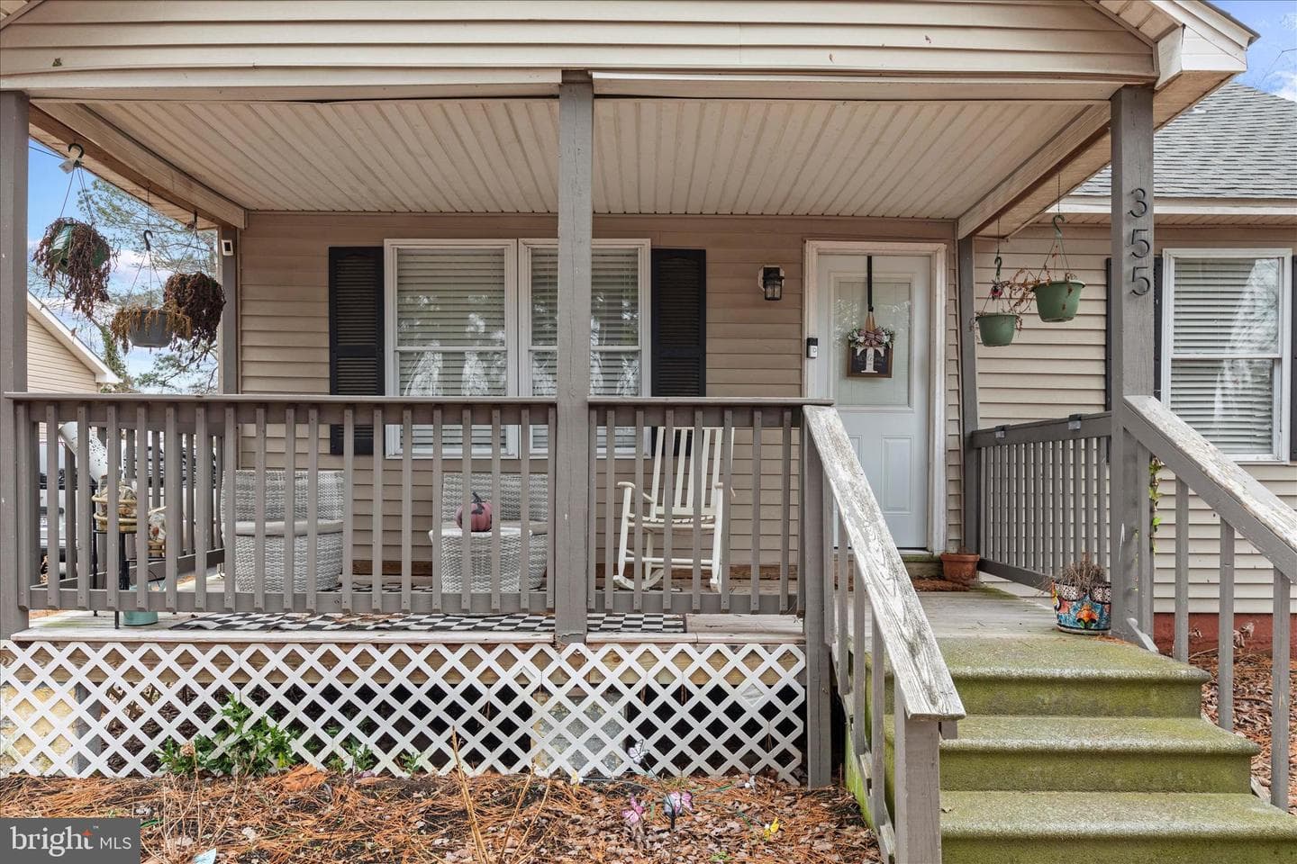 355 Carey Avenue photo 2