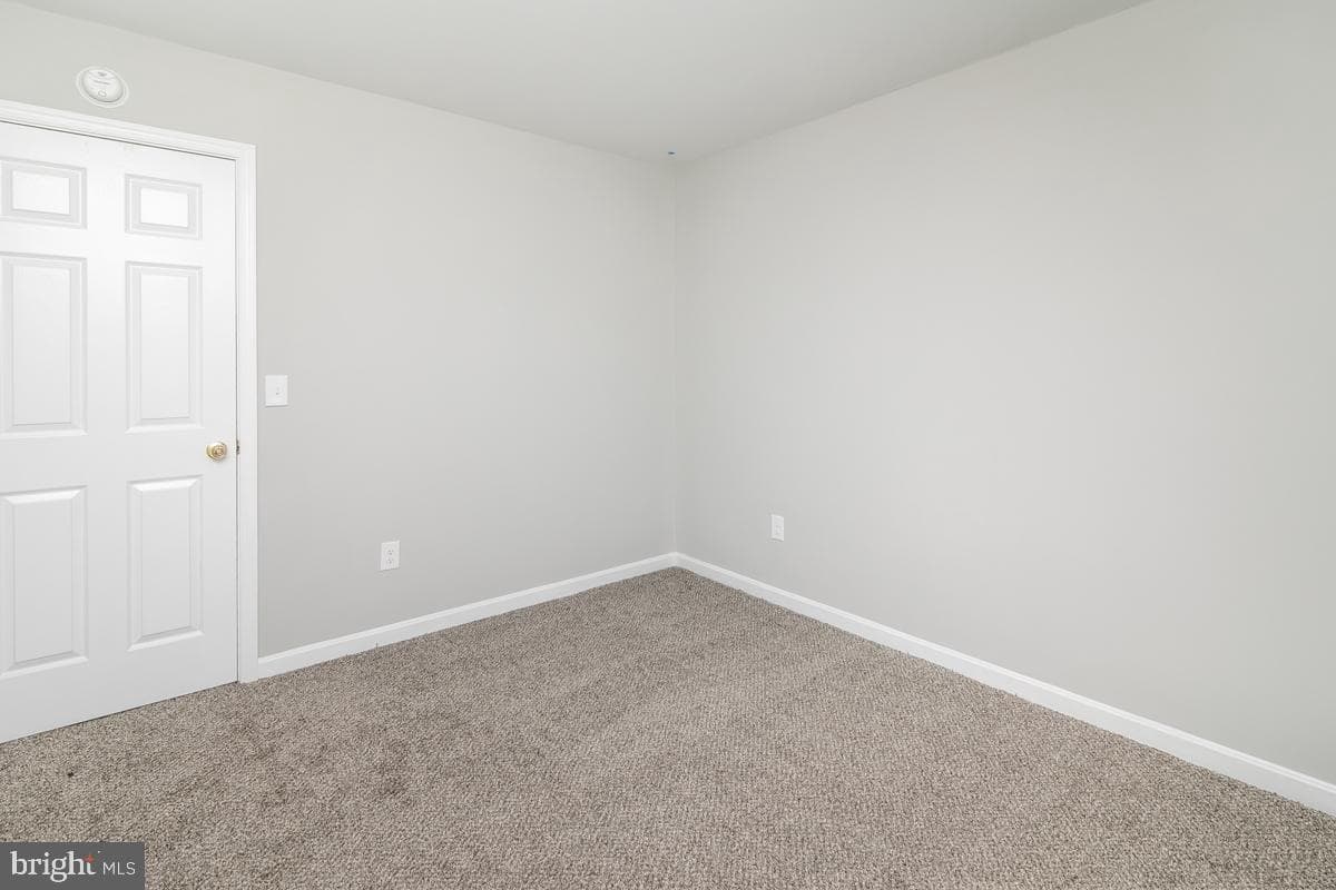 6274 Ashburton Court photo 31