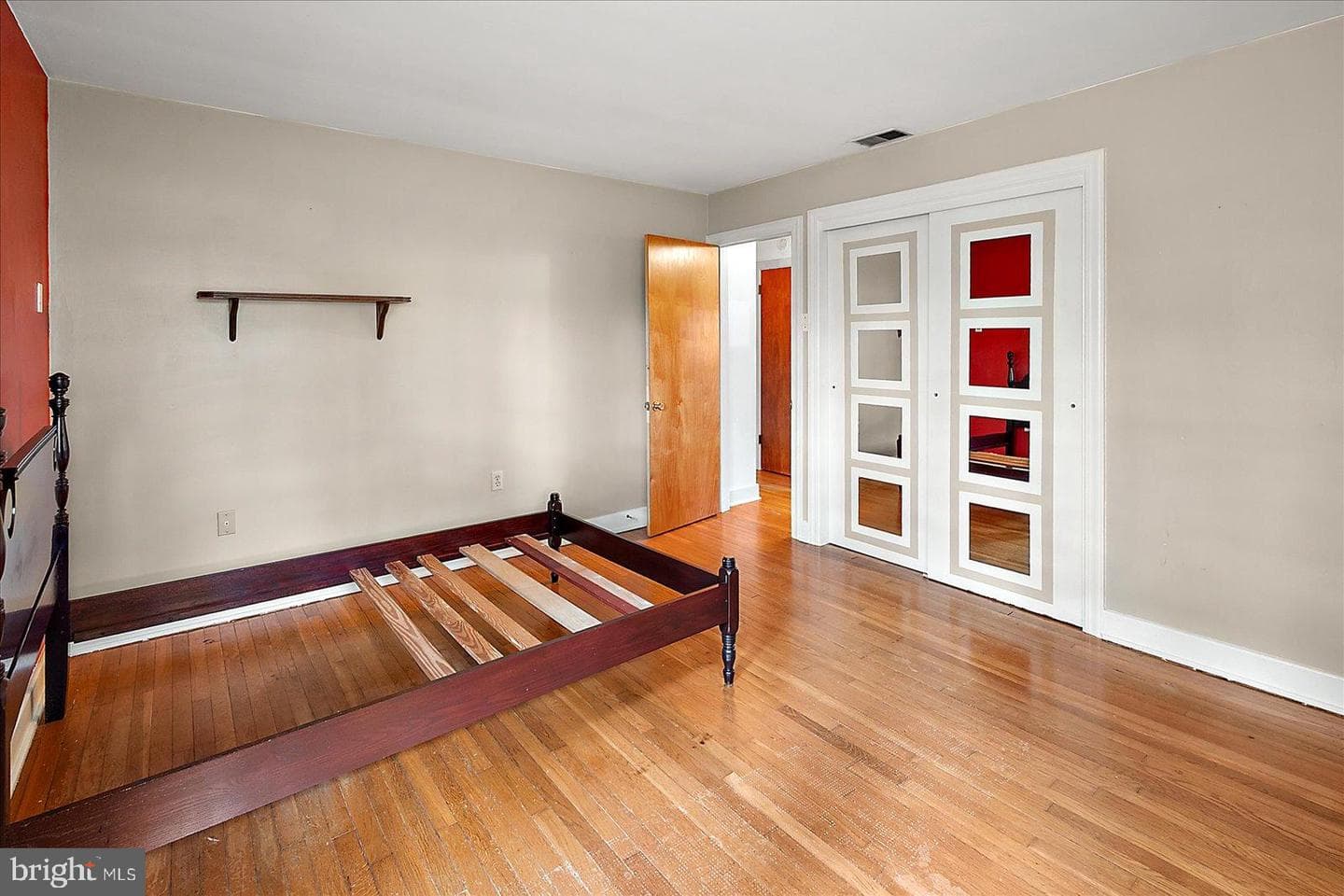 30324 Aylmore Avenue photo 34