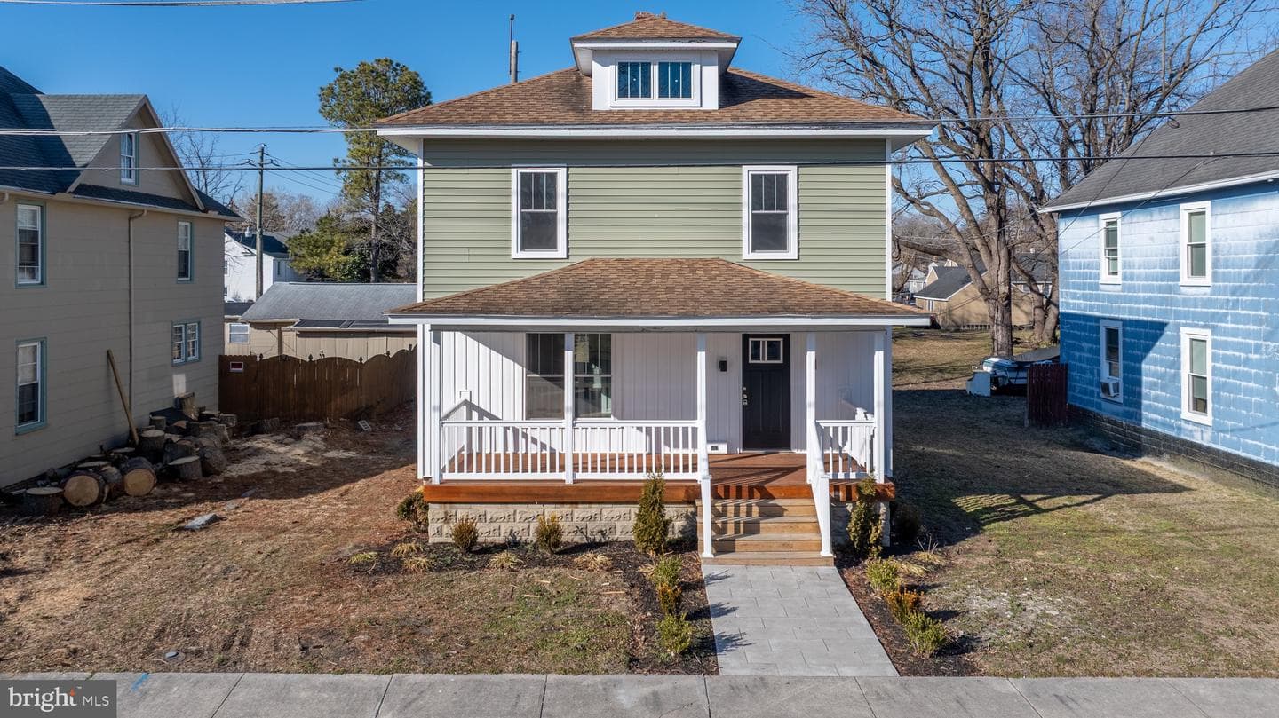 603 E Chestnut St, Delmar
