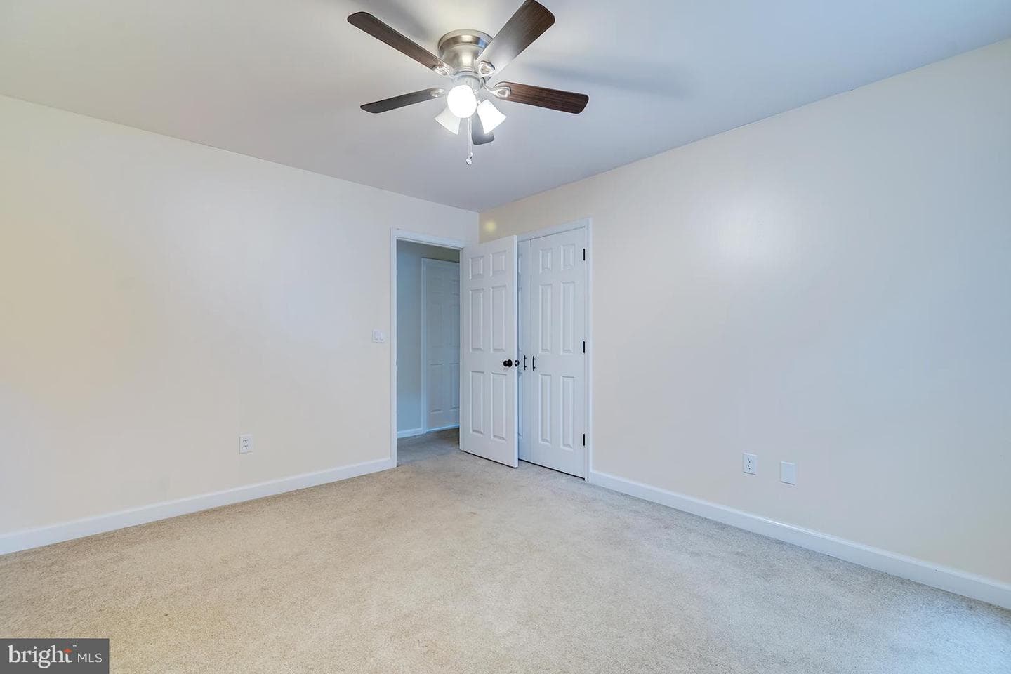5662 Clydesdale Drive photo 26