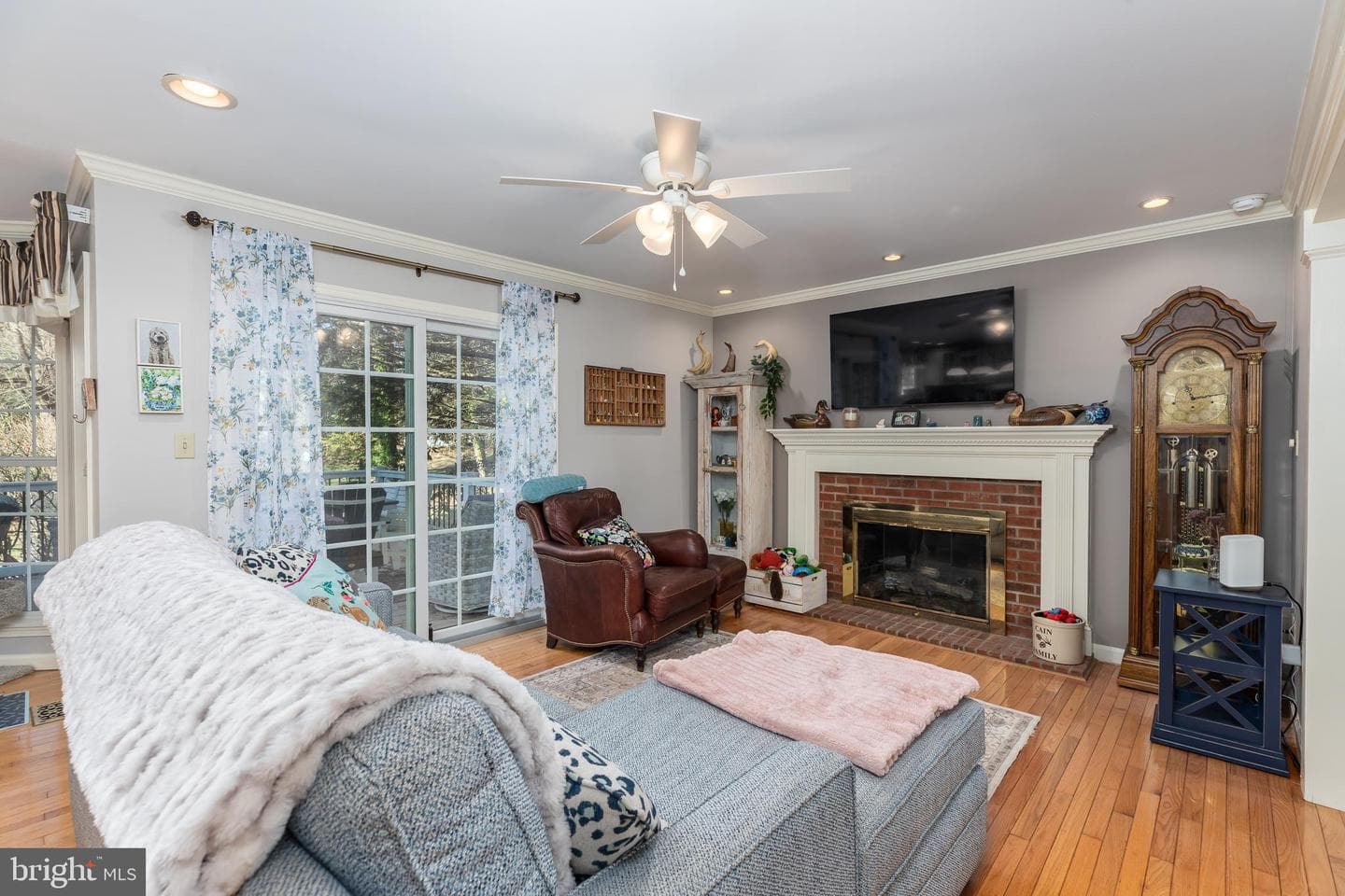 4154 Nicholas Mews photo 14