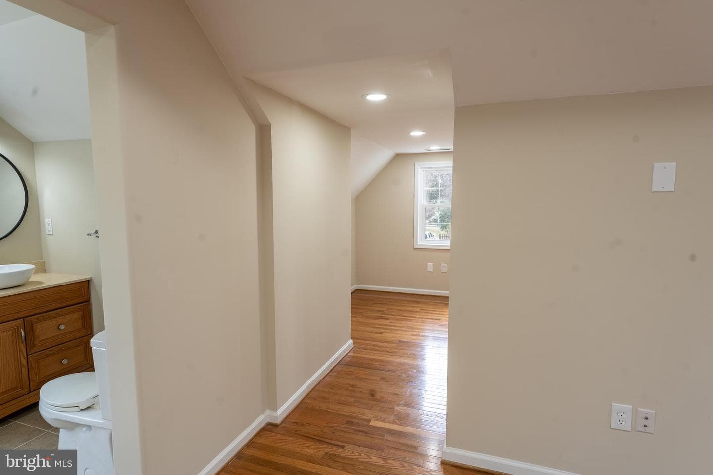 227 Pinehurst Avenue photo 45