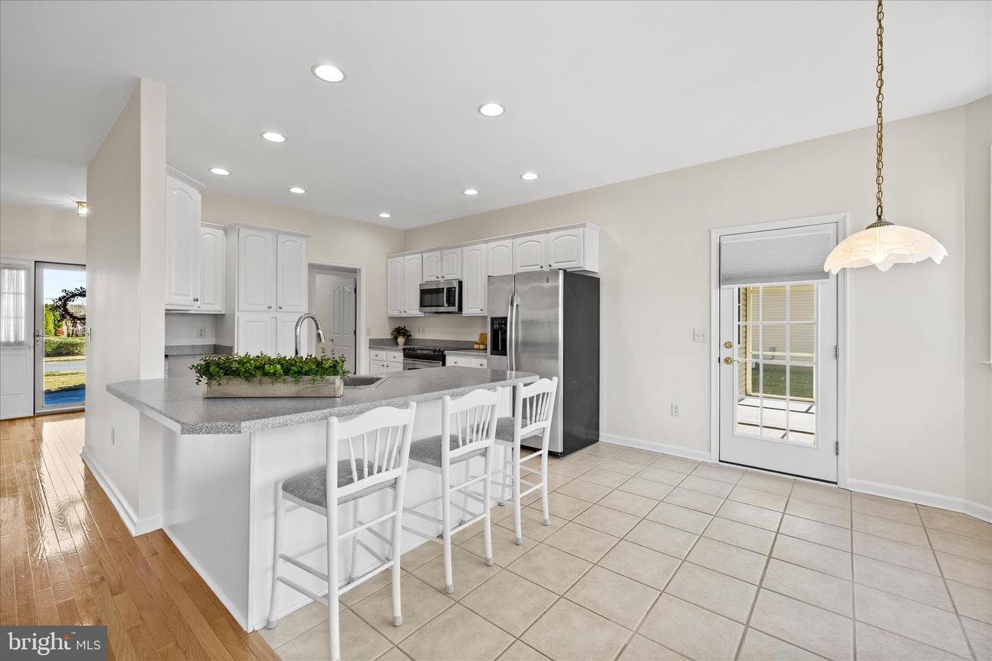 202 Sandy Bottom Court photo 11