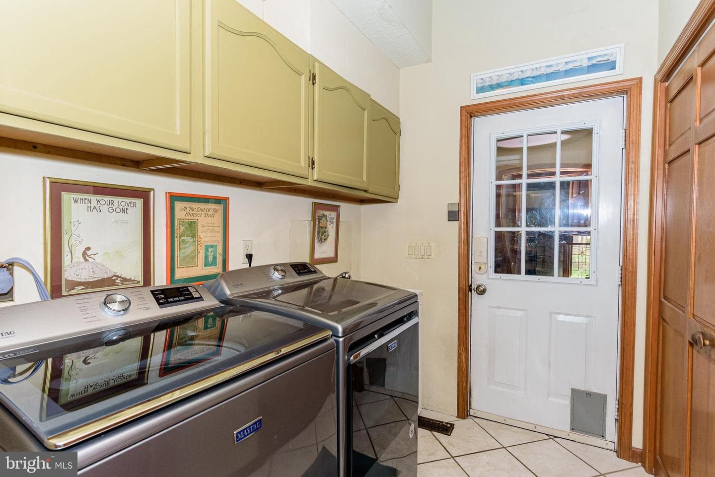 808 Friar Tuck Lane photo 19