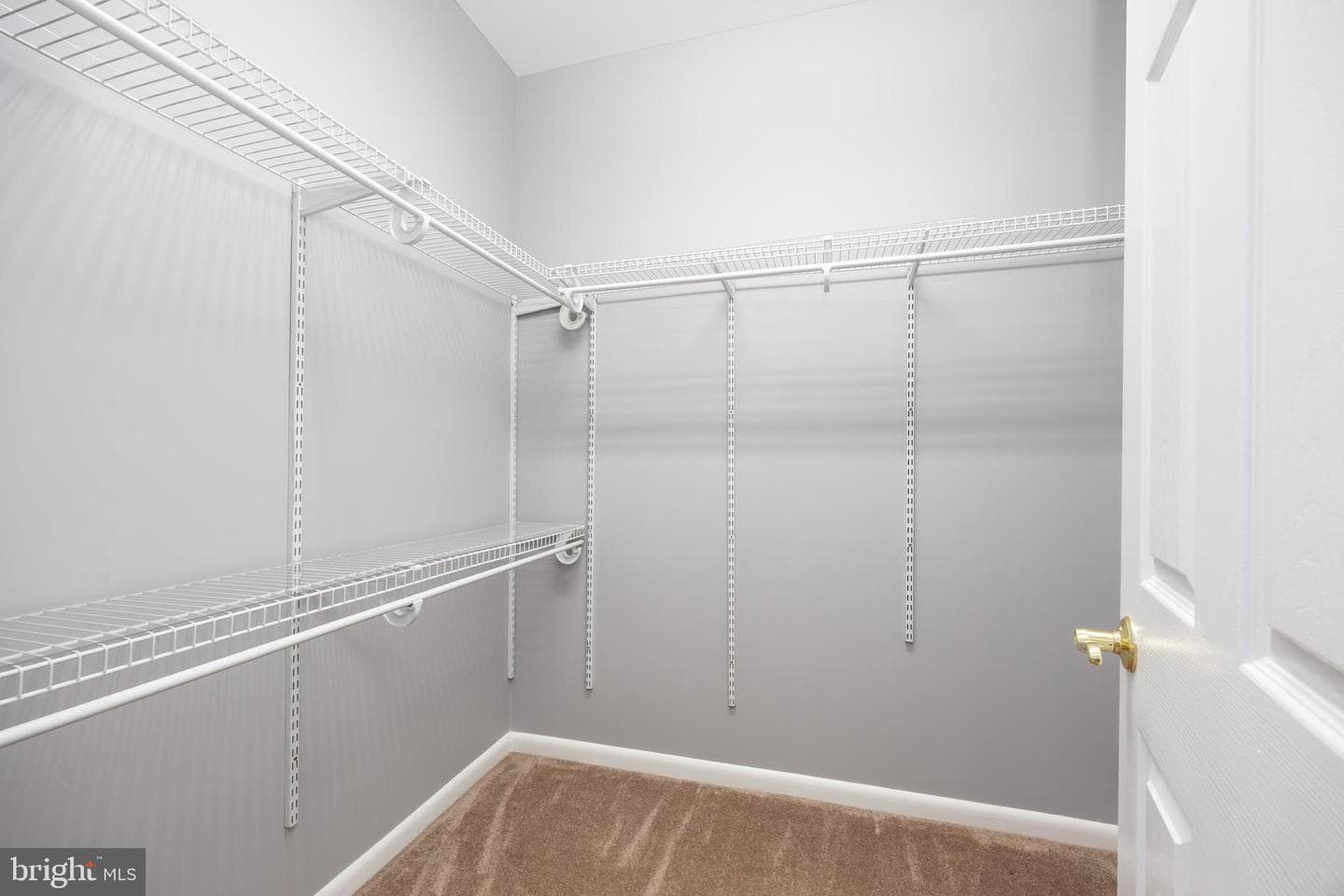 7814 Broadleaf Drive photo 29