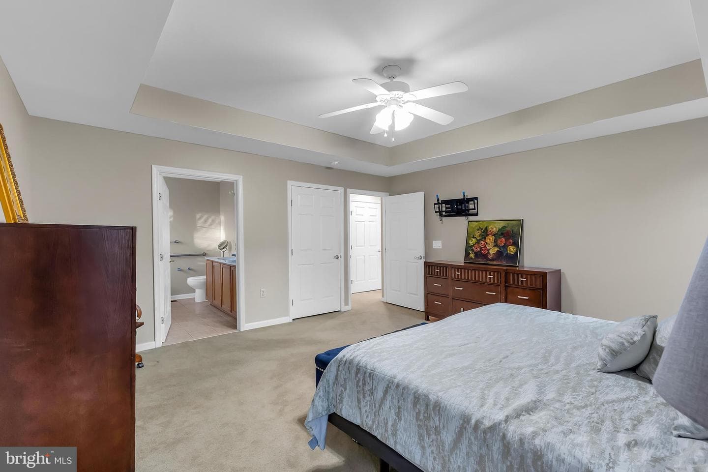 126 Paddock Drive photo 20