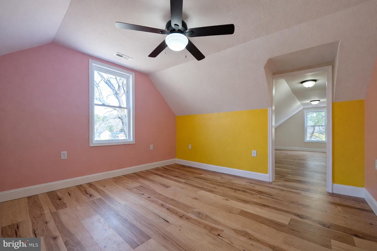 6750 Edwards Avenue photo 22