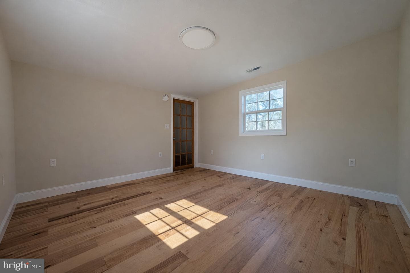 6750 Edwards Avenue photo 26