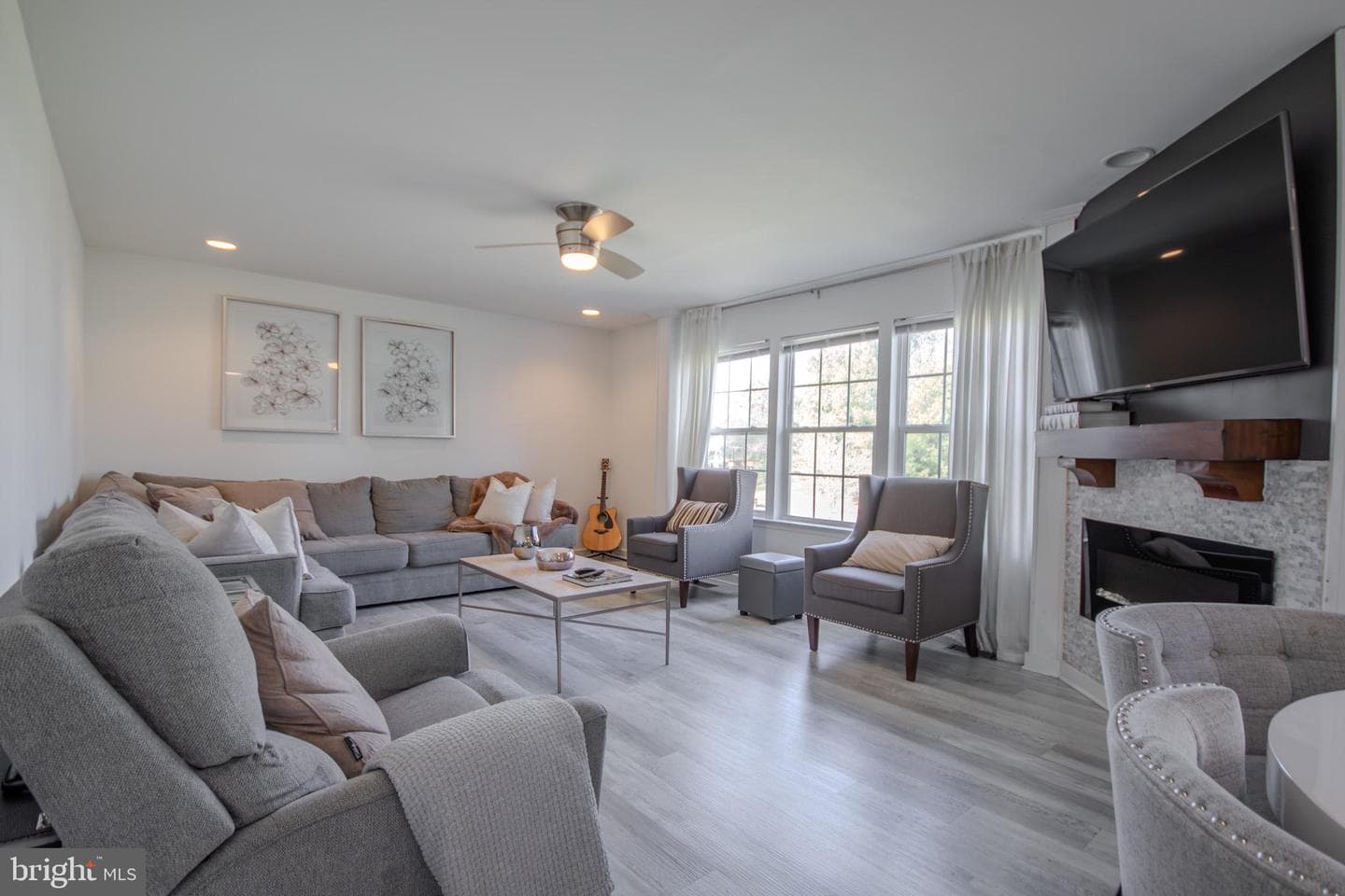 1519 Anchors Way photo 12