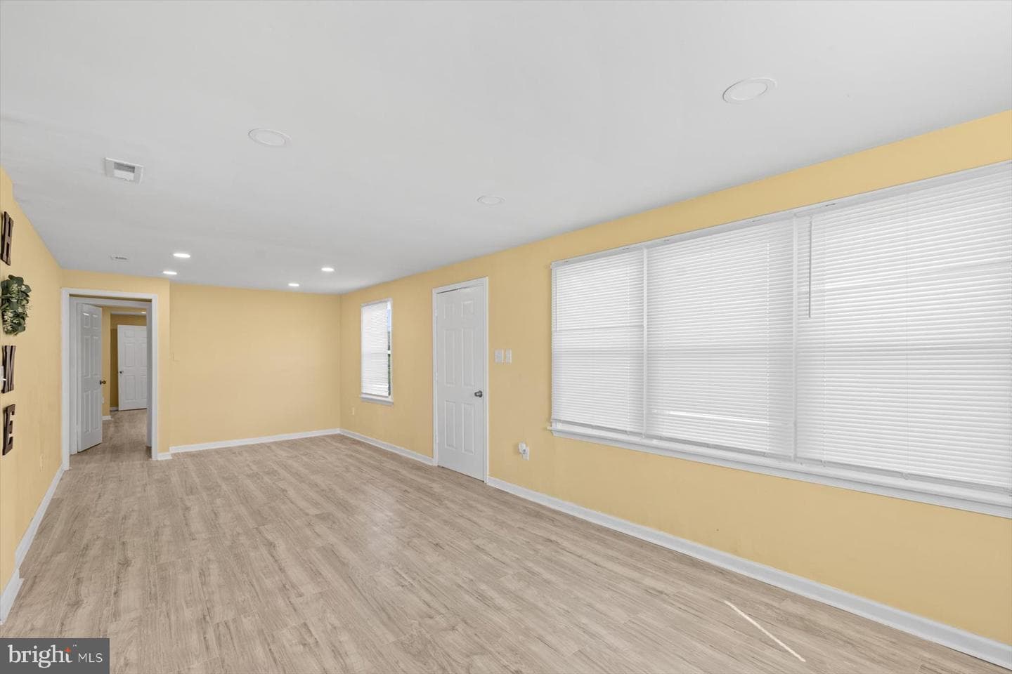8100 Jersey Road photo 6