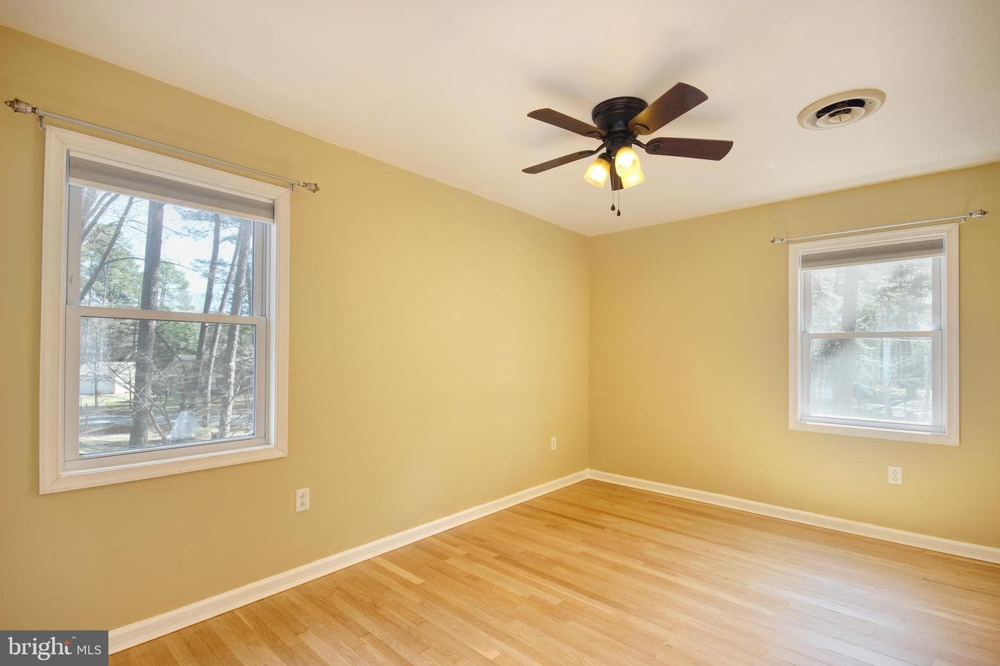 1902 Kipling Drive photo 14