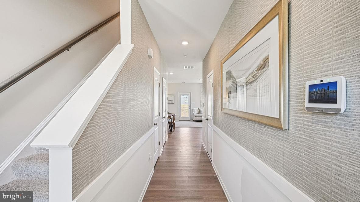 1321 Sugarplum Lane photo 2