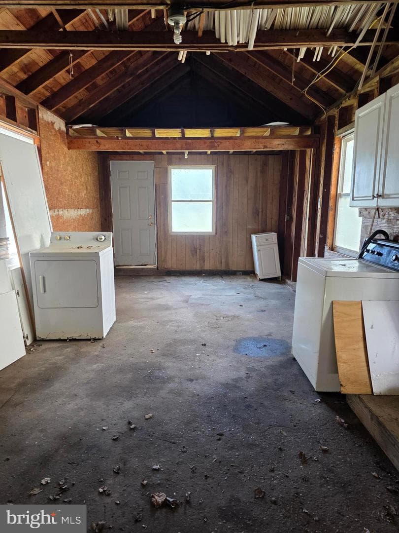 216 Phillip Morris Drive photo 14