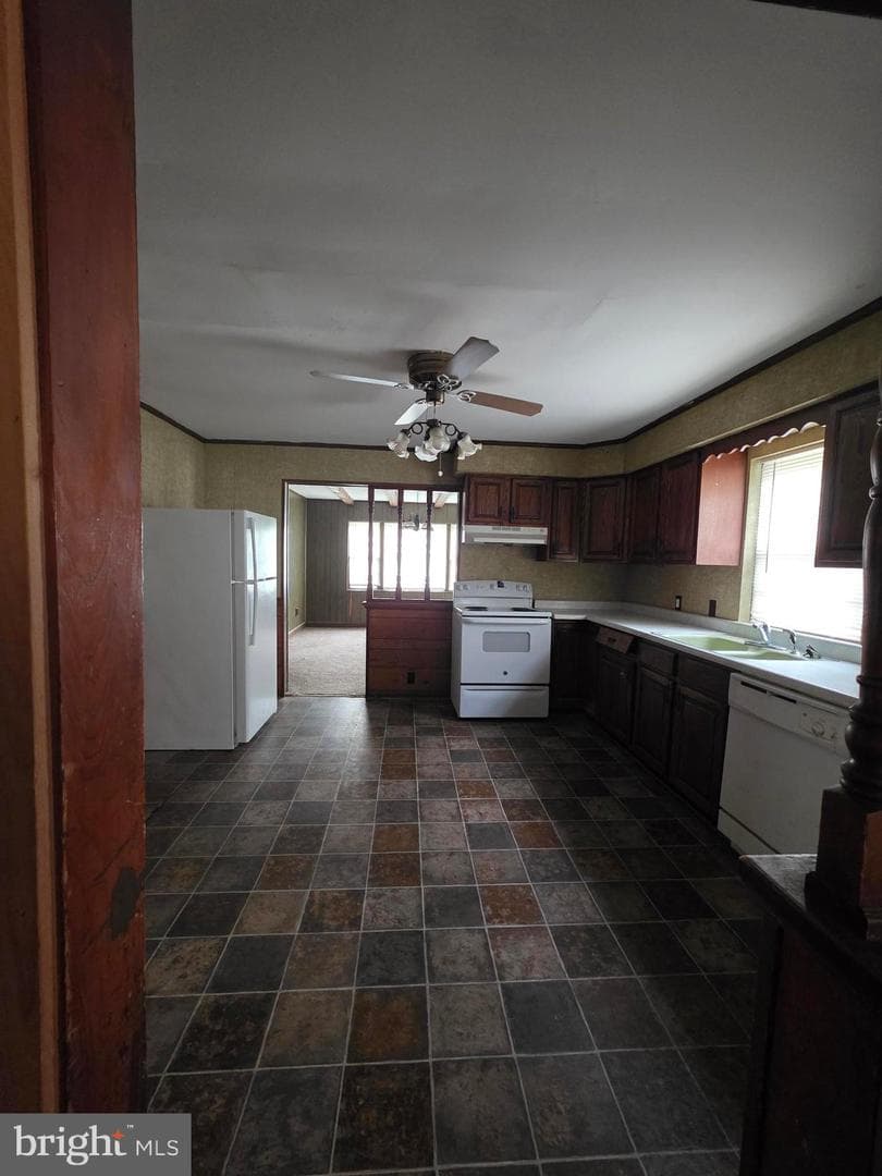 218 Phillip Morris Drive photo 6