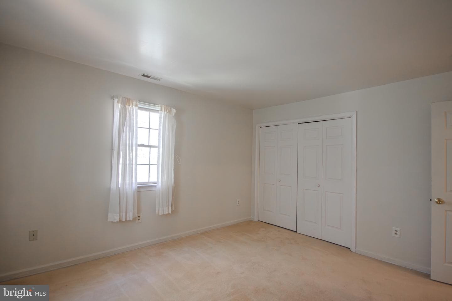 30668 Foxchase Drive photo 39