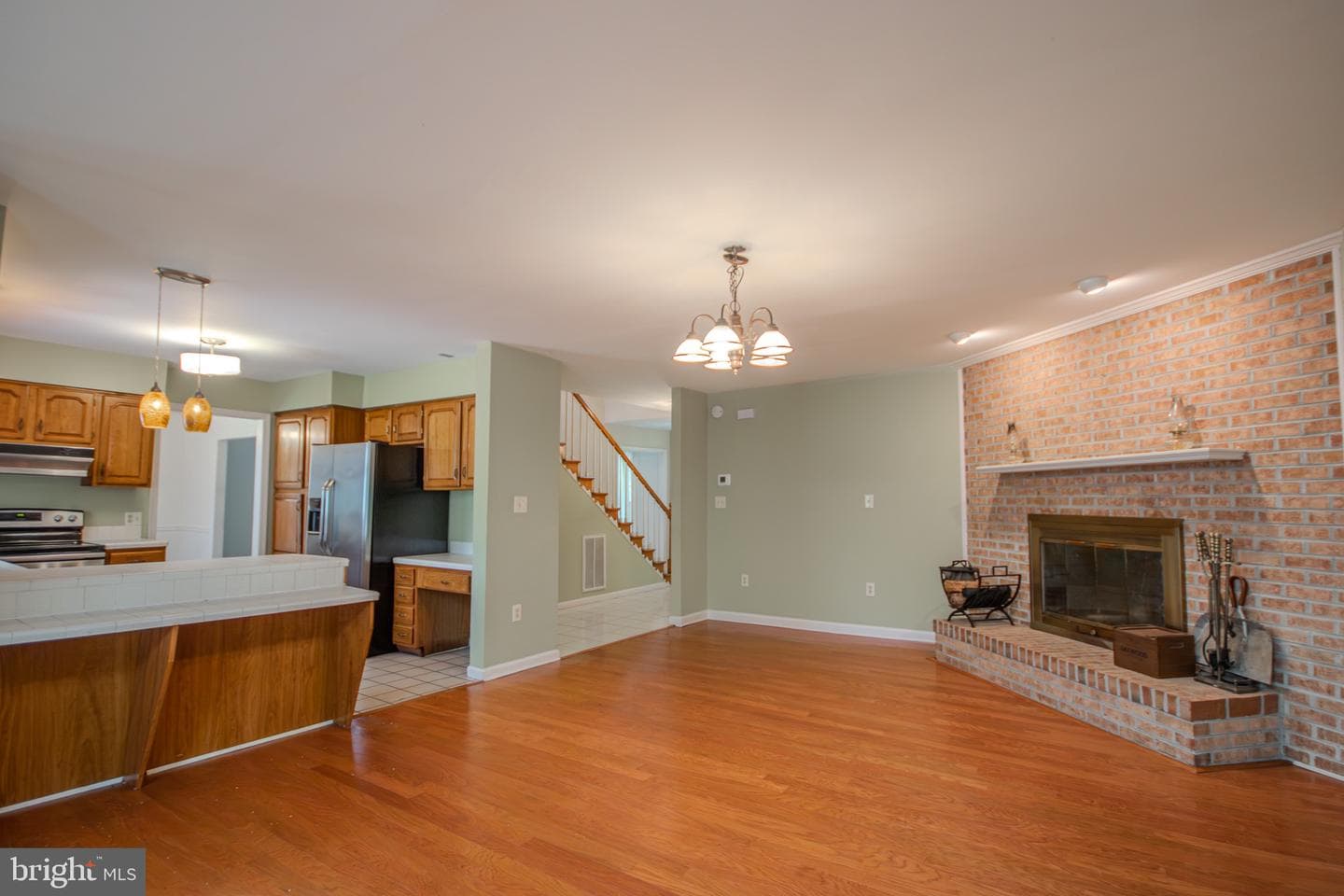 30668 Foxchase Drive photo 7
