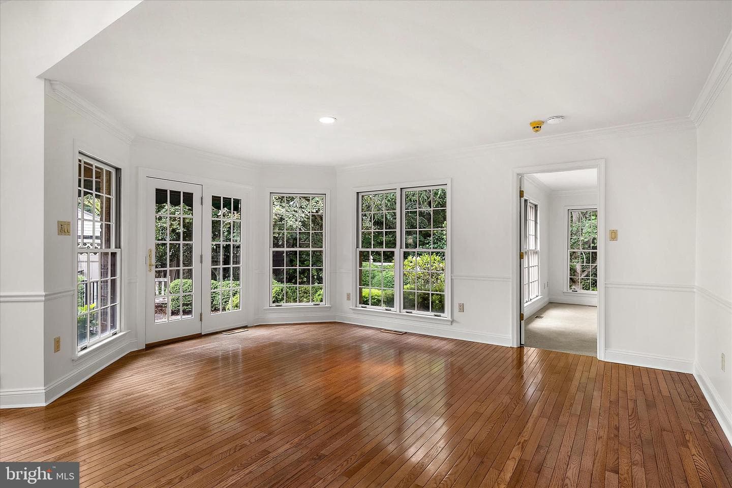 611 N Park Drive photo 17