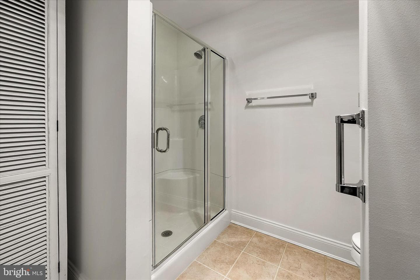611 N Park Drive photo 37