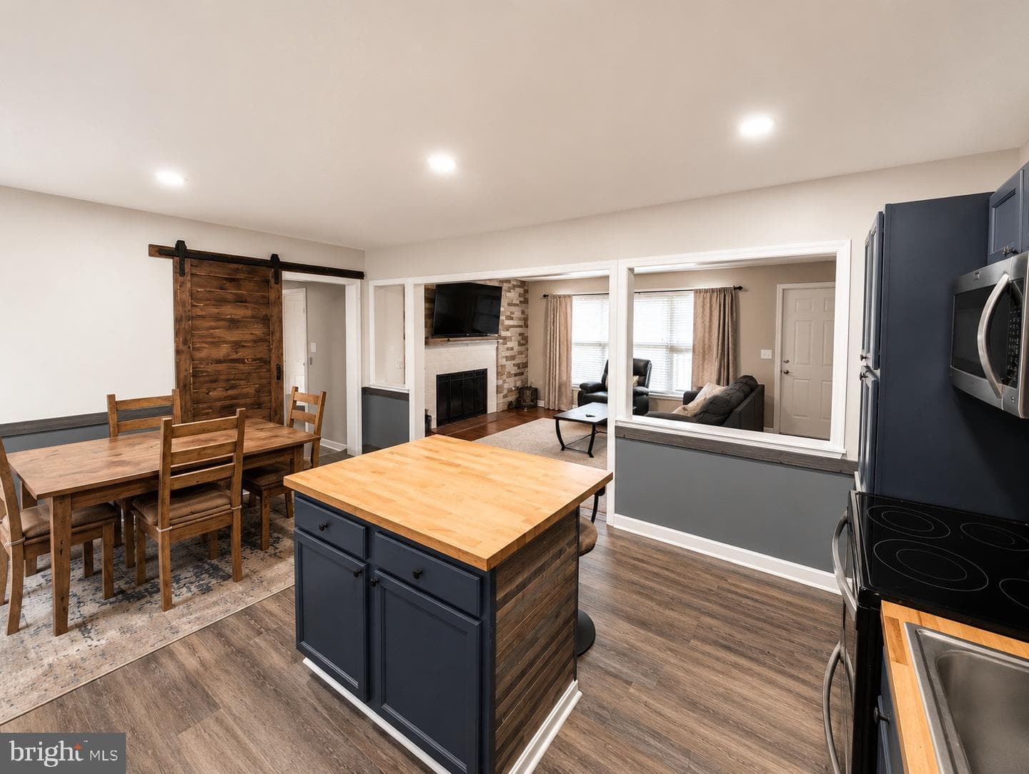 27905 Ocean Gateway photo 10