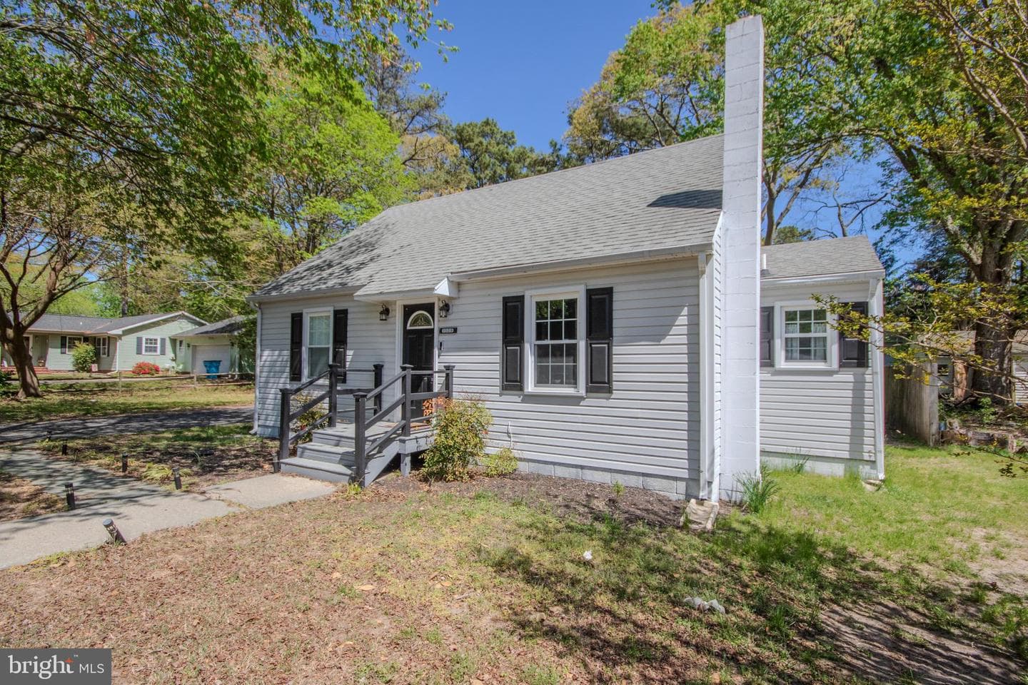 1509 Rose Drive photo 3