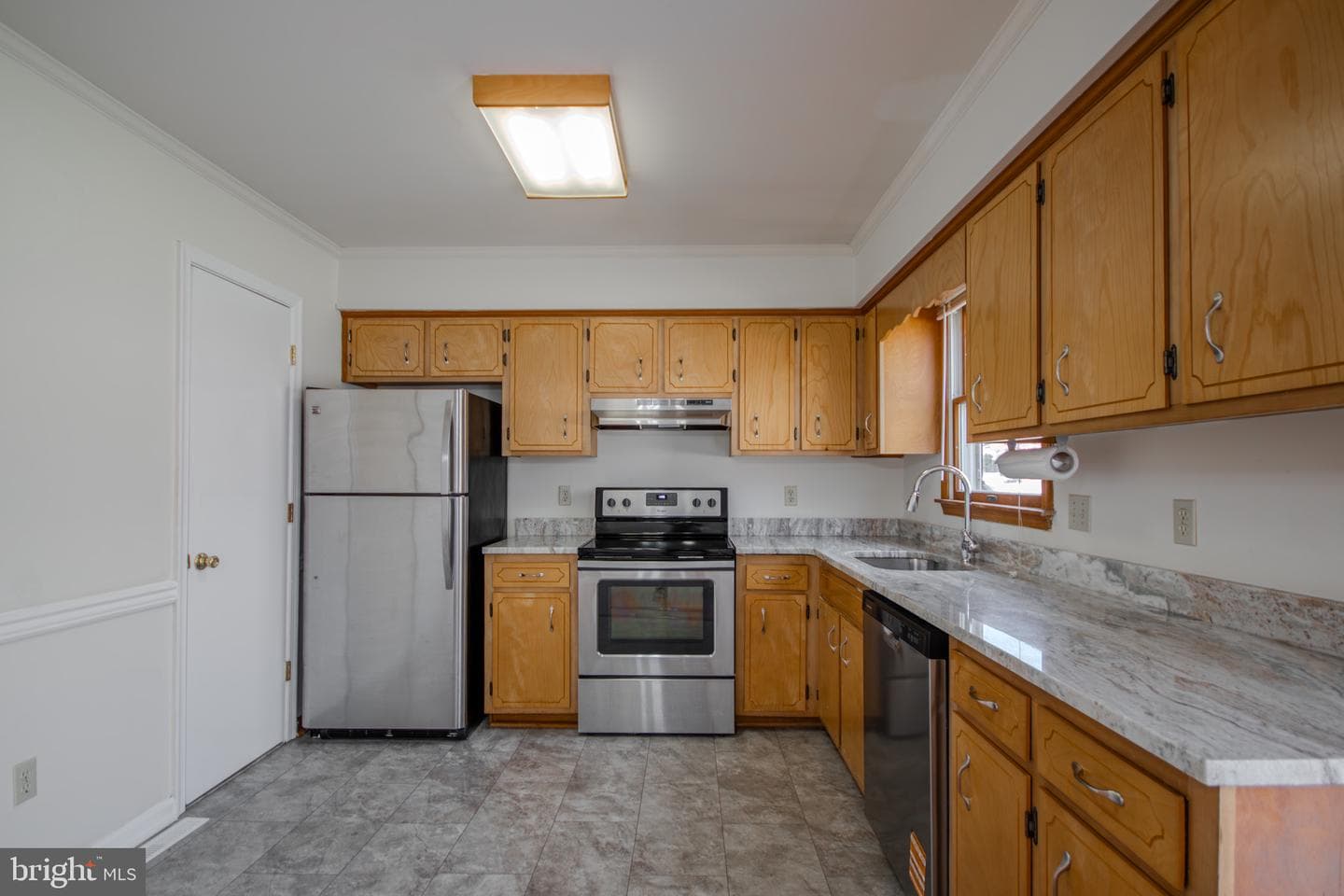 856 Beaglin Park Drive photo 8