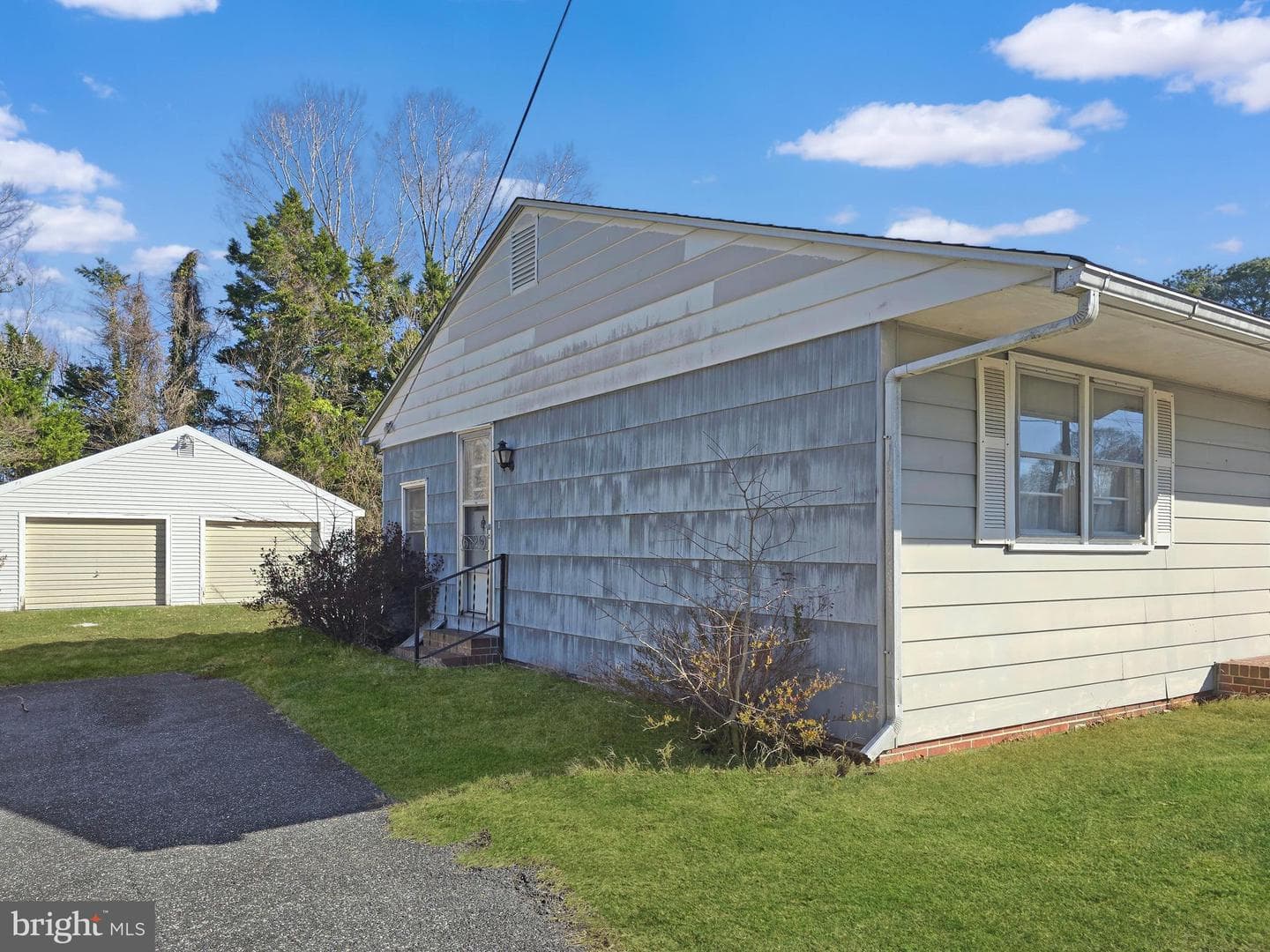 105 Lakeview Drive photo 19