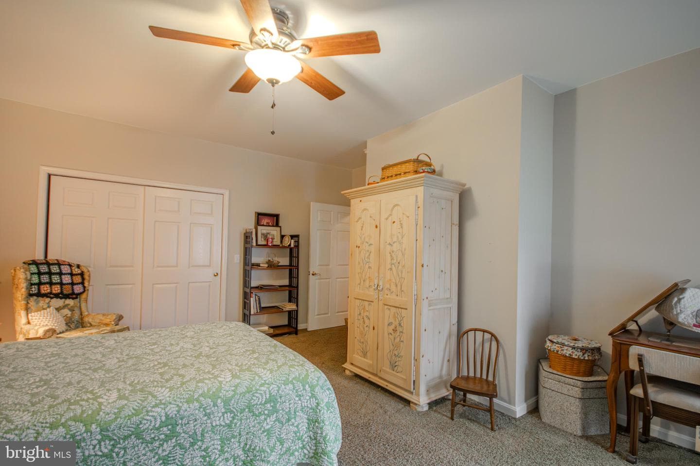 922 Winding Way photo 25