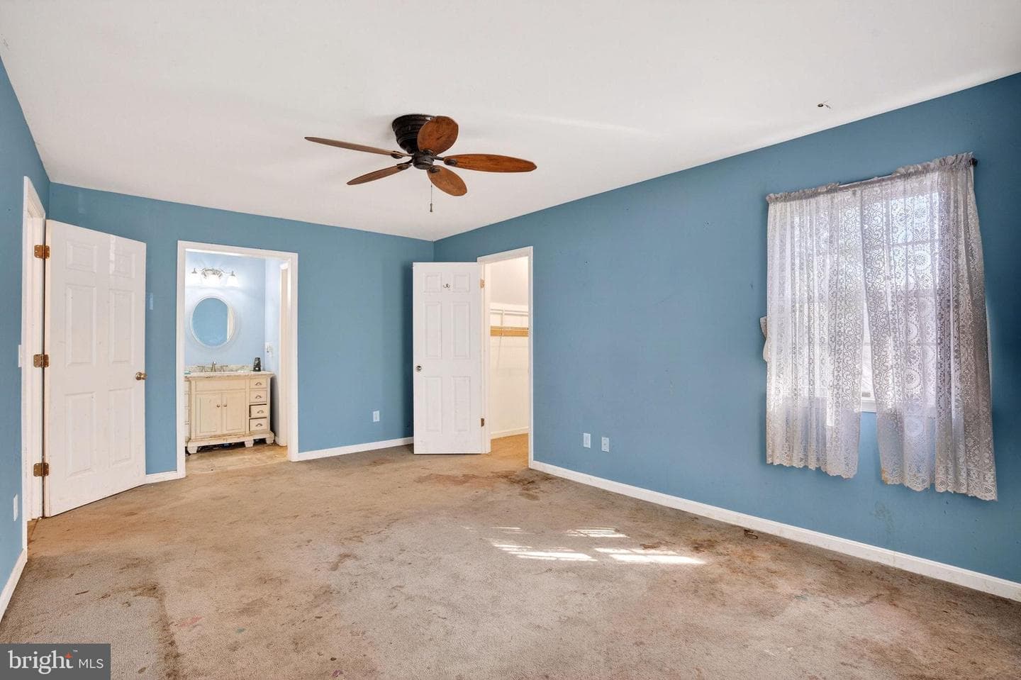 1005 Lantern Hill Court photo 36