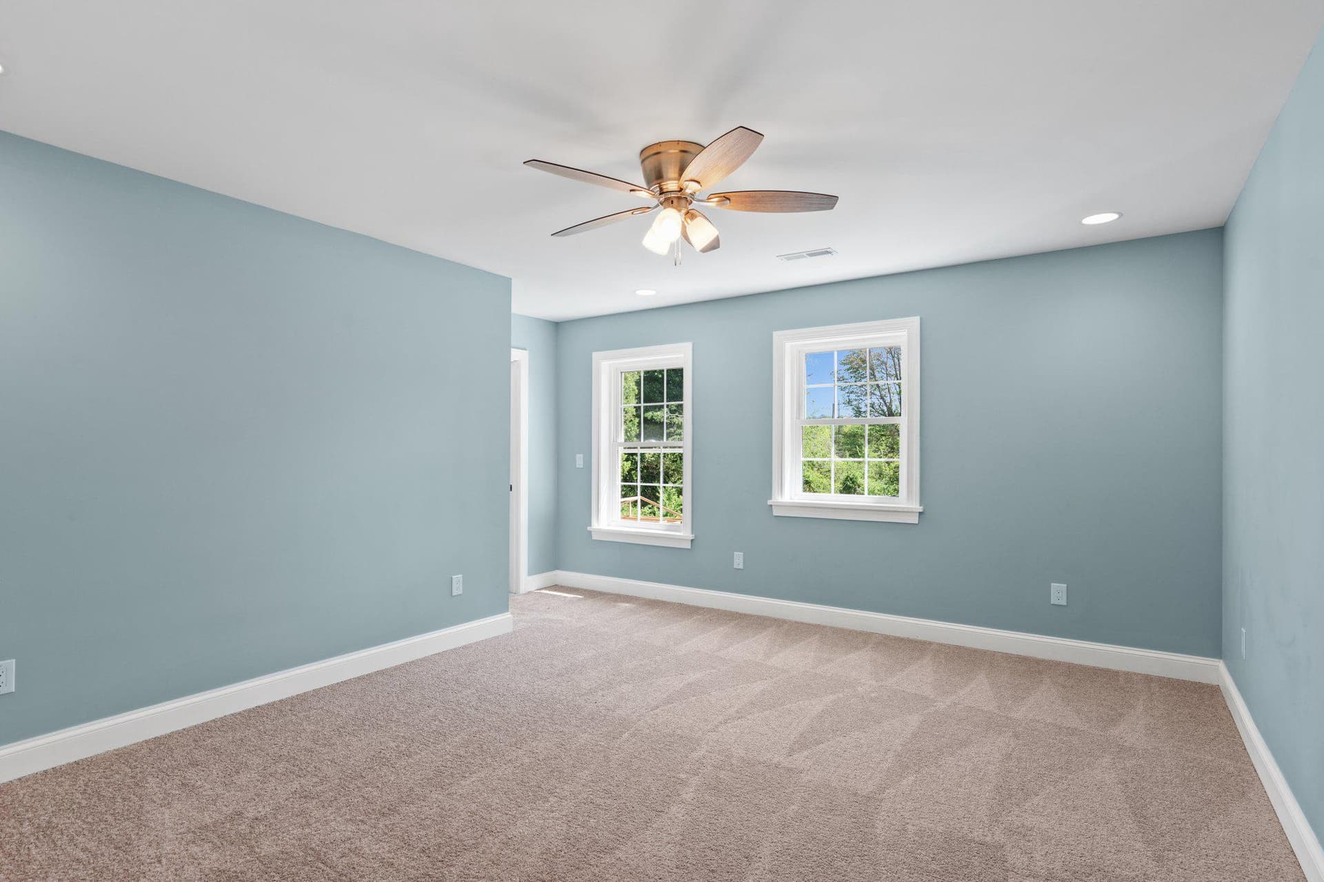 1107 Mineola Avenue photo 33
