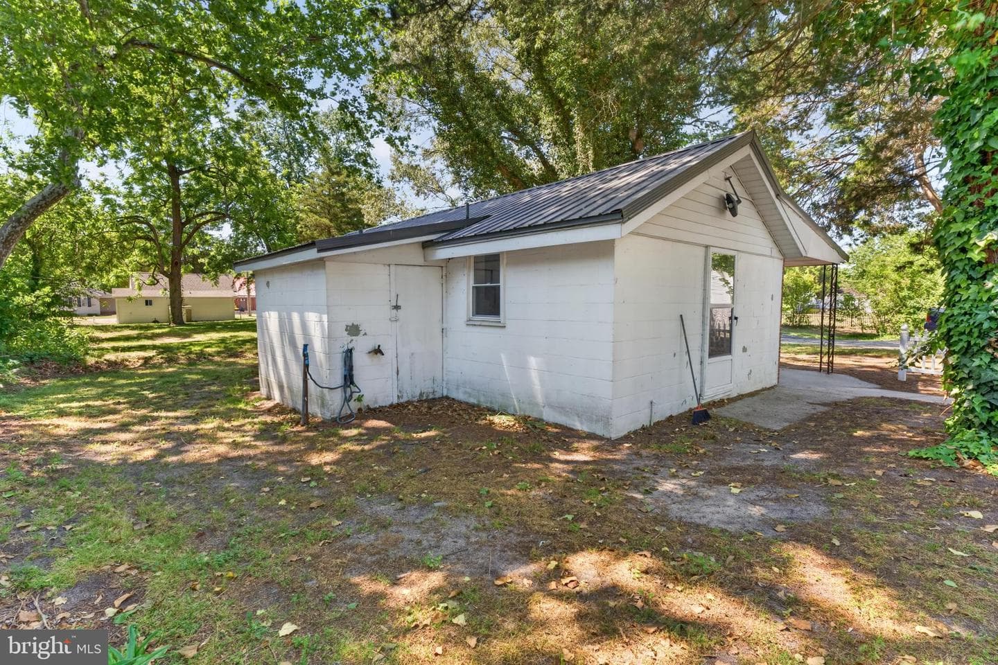 28266 Riverside Drive photo 69