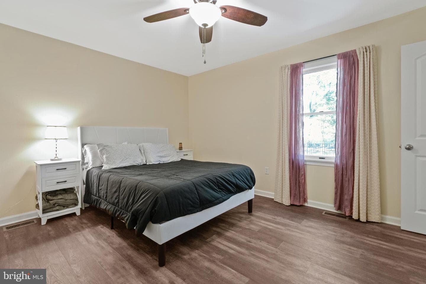 801 Outten Road photo 3
