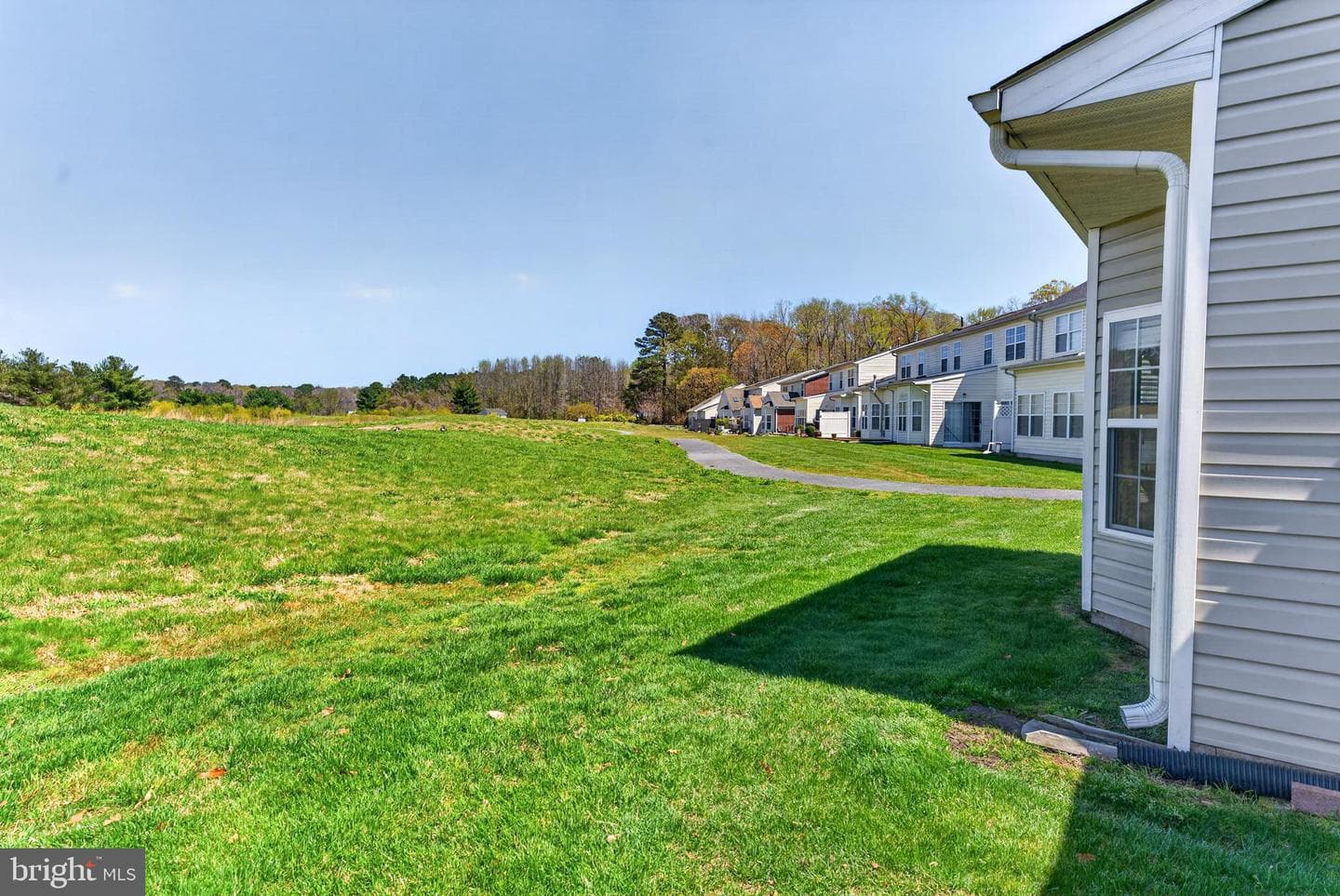 9008 Executive Club Drive photo 50