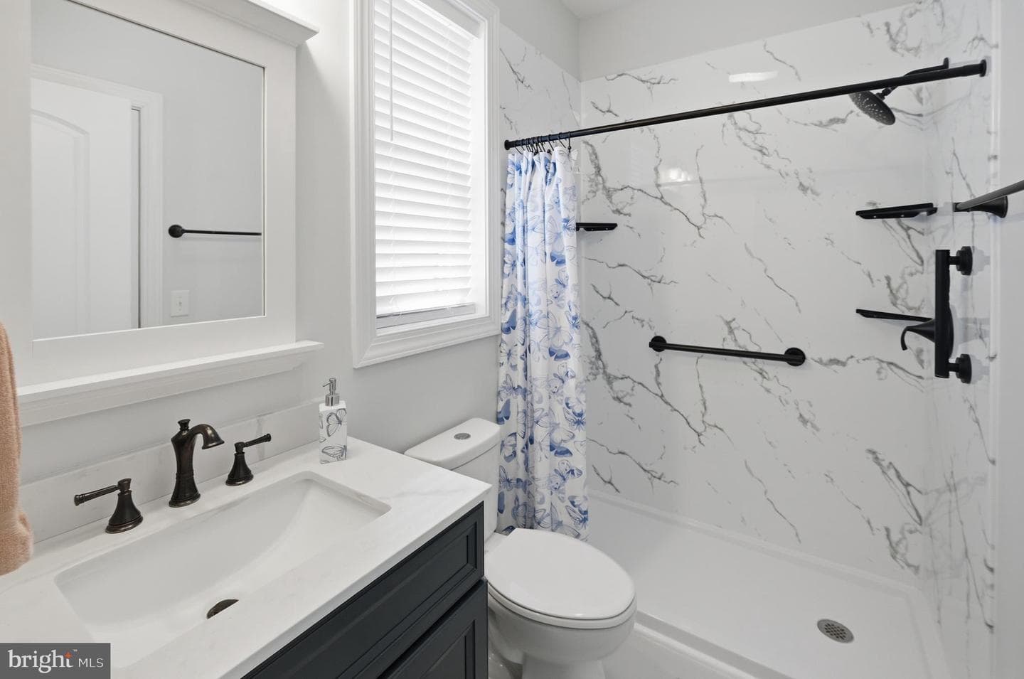 5756 Earldom Lane photo 16