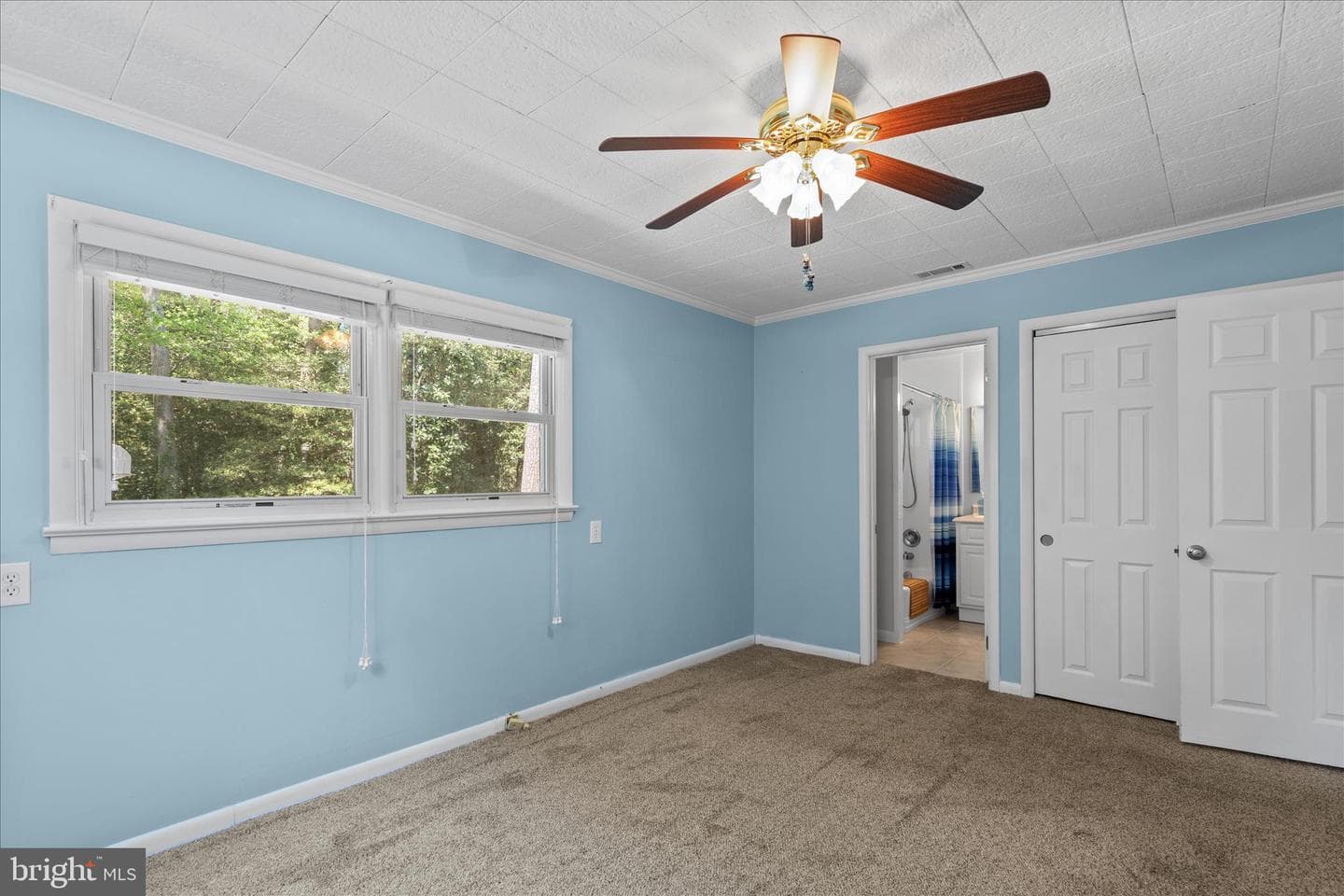 104 Oaklee Drive photo 16