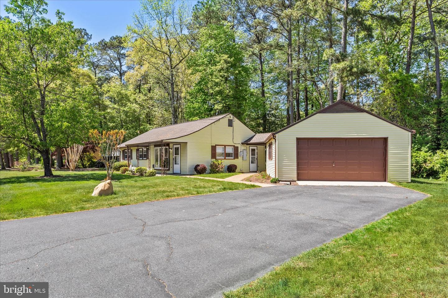 104 Oaklee Drive photo 27
