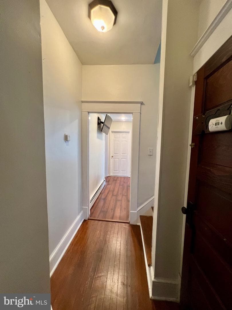 309 Middle Boulevard photo 32