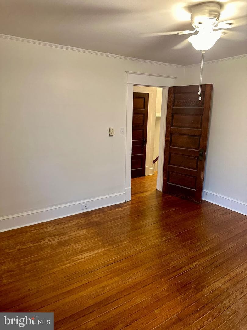 309 Middle Boulevard photo 54