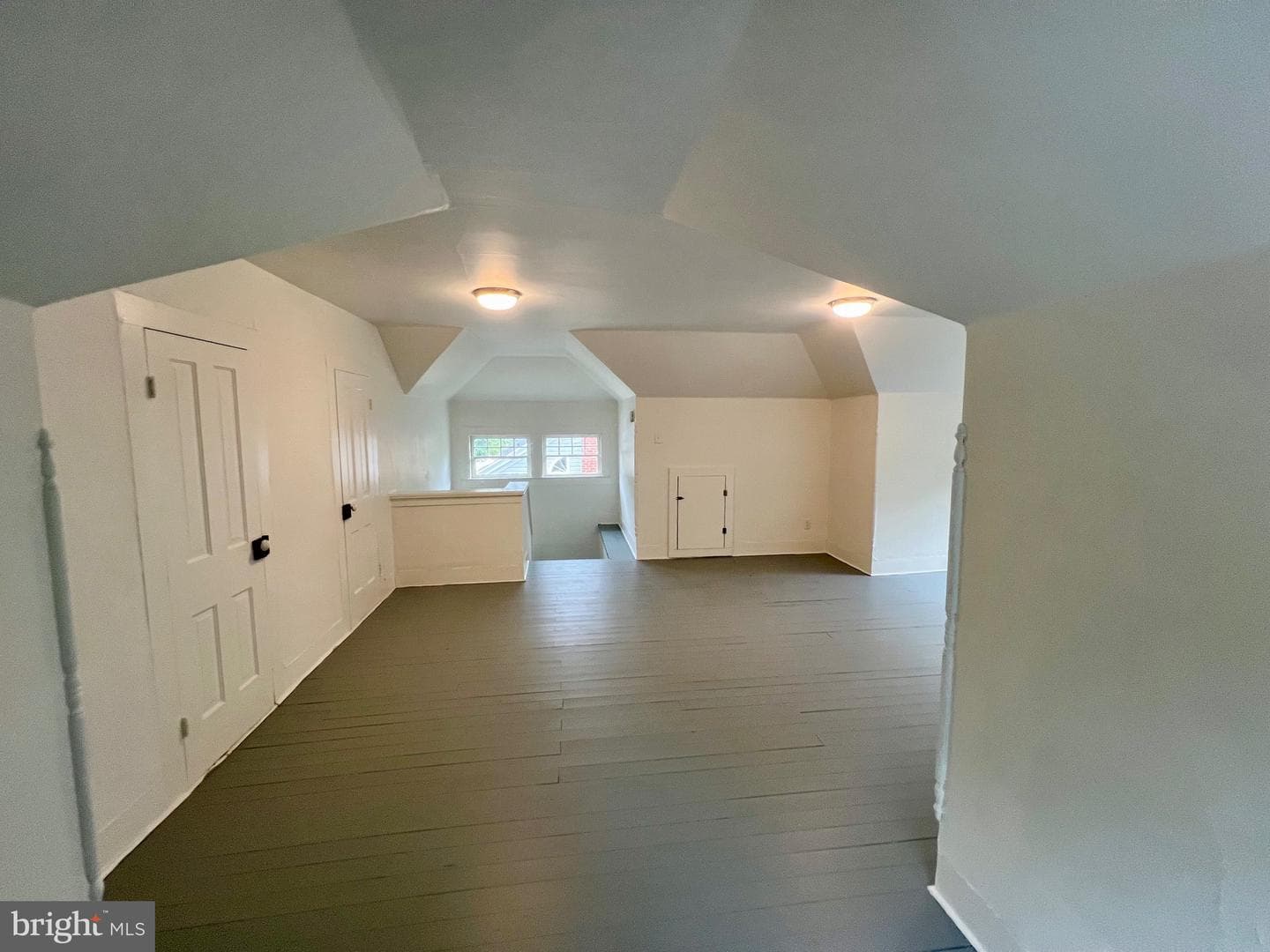 309 Middle Boulevard photo 60