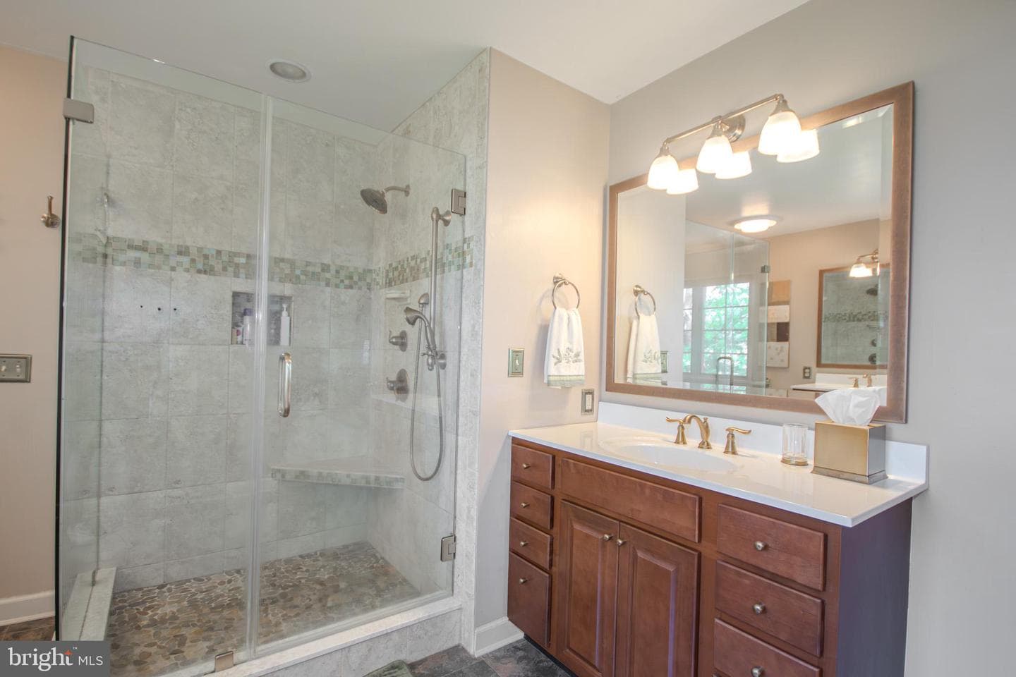 5657 Caledonia Drive photo 21