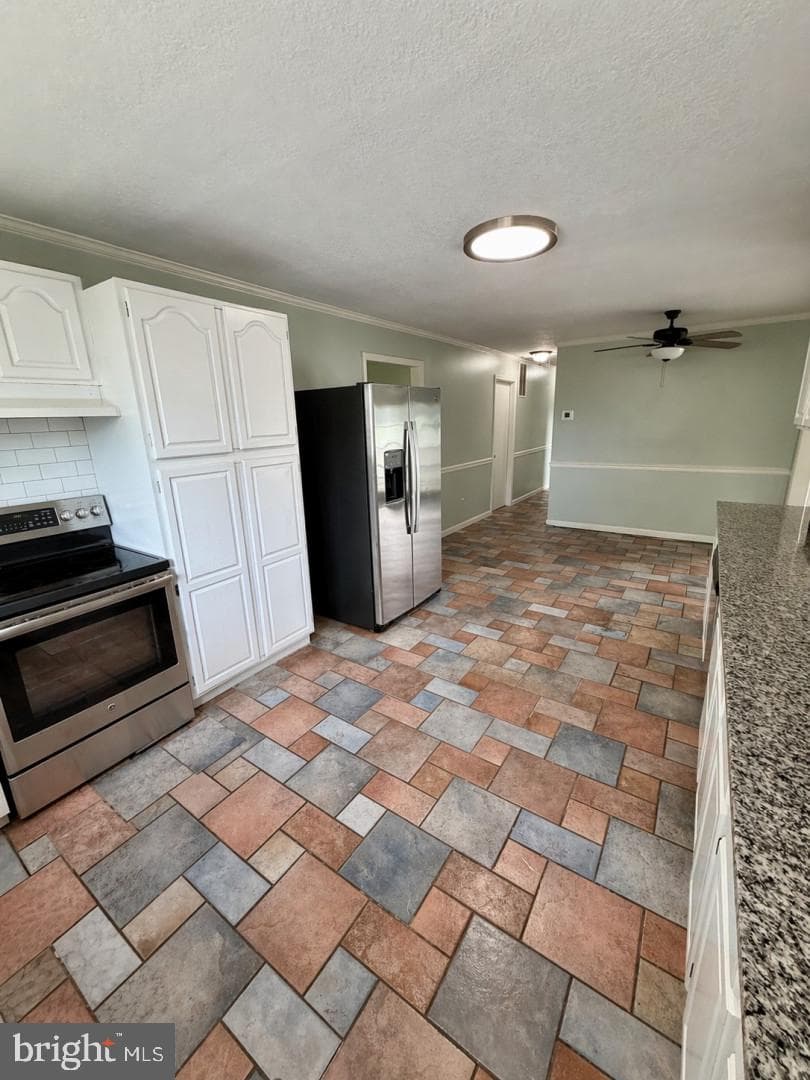 3582 Meadow Bridge Road photo 7