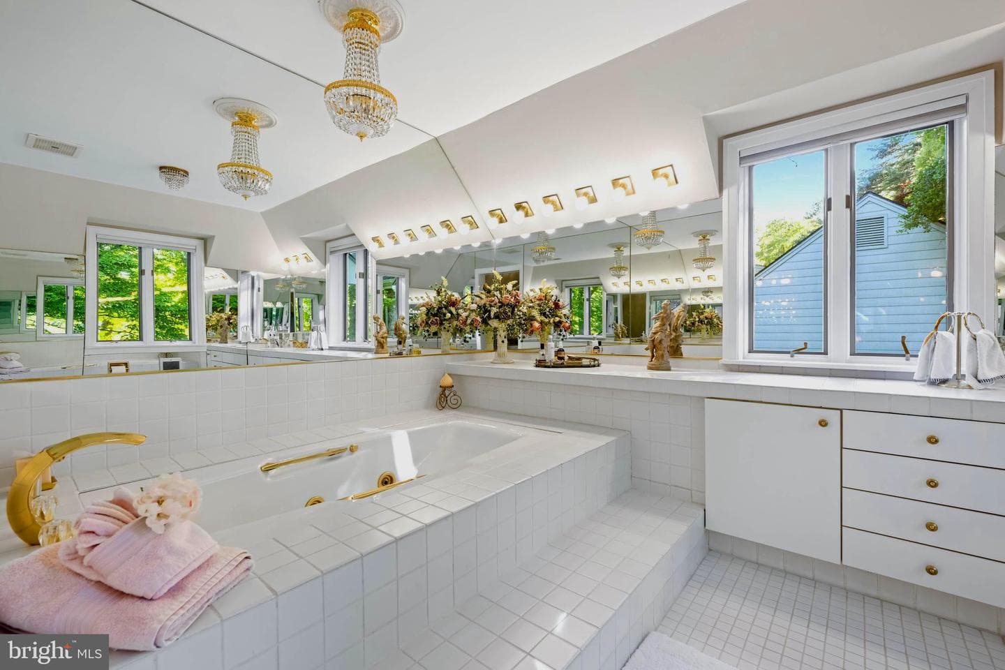 5456 Nithsdale Dr photo 79