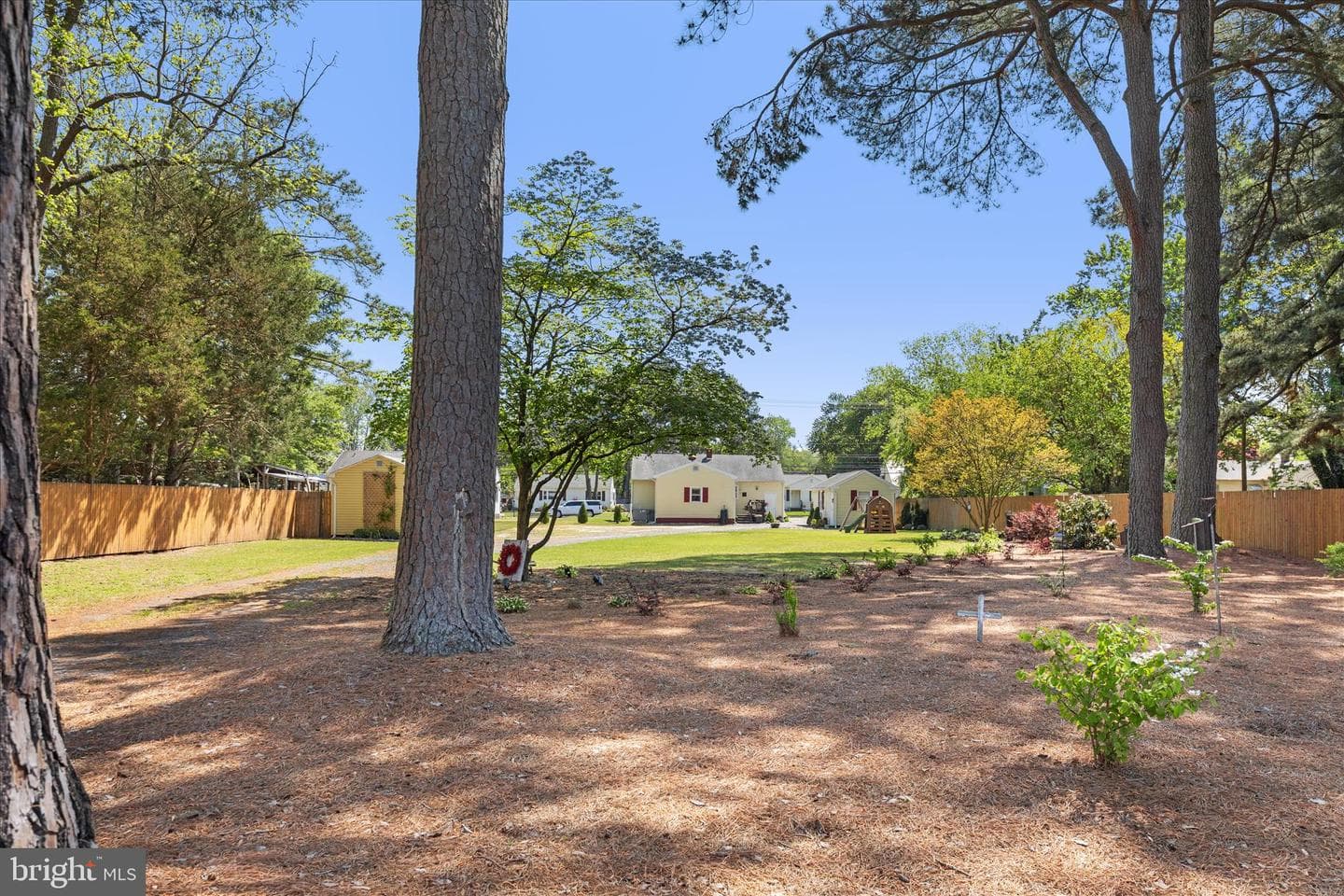 1504 S Division Street photo 34
