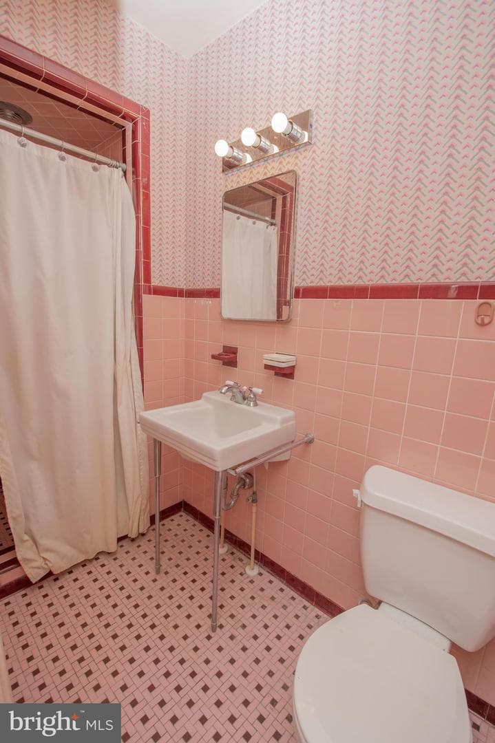 703 Mcbriety Circle photo 13