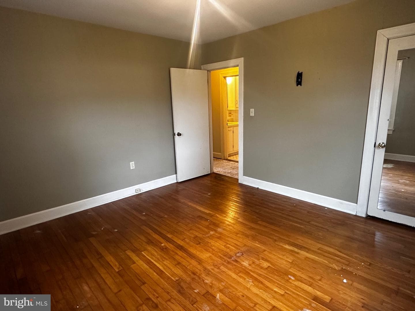 3871 Meadow Bridge Road photo 31