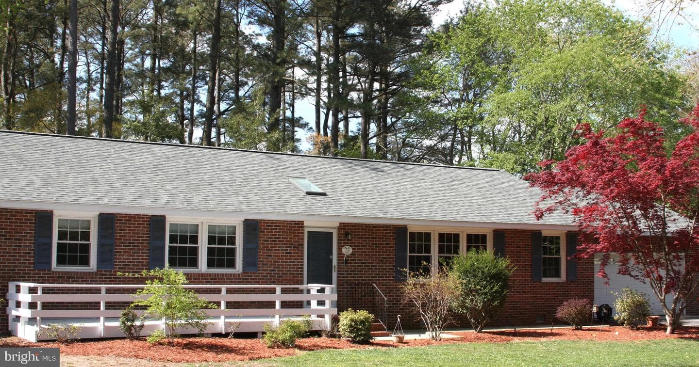 1036 S Schumaker Drive, Salisbury