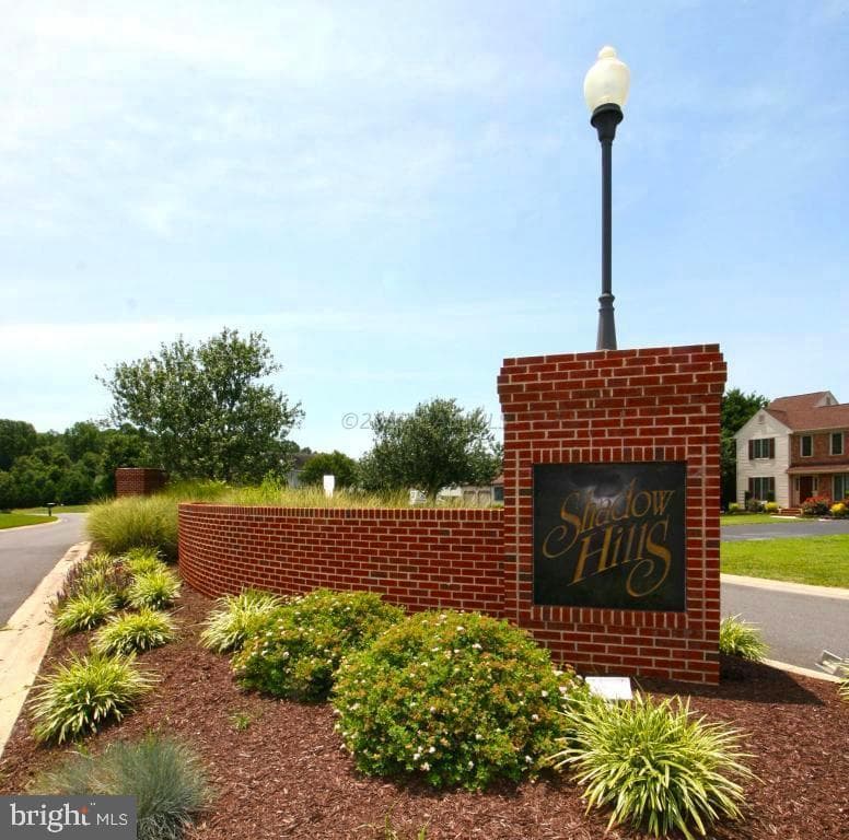 8625 Shadow Lane photo 9