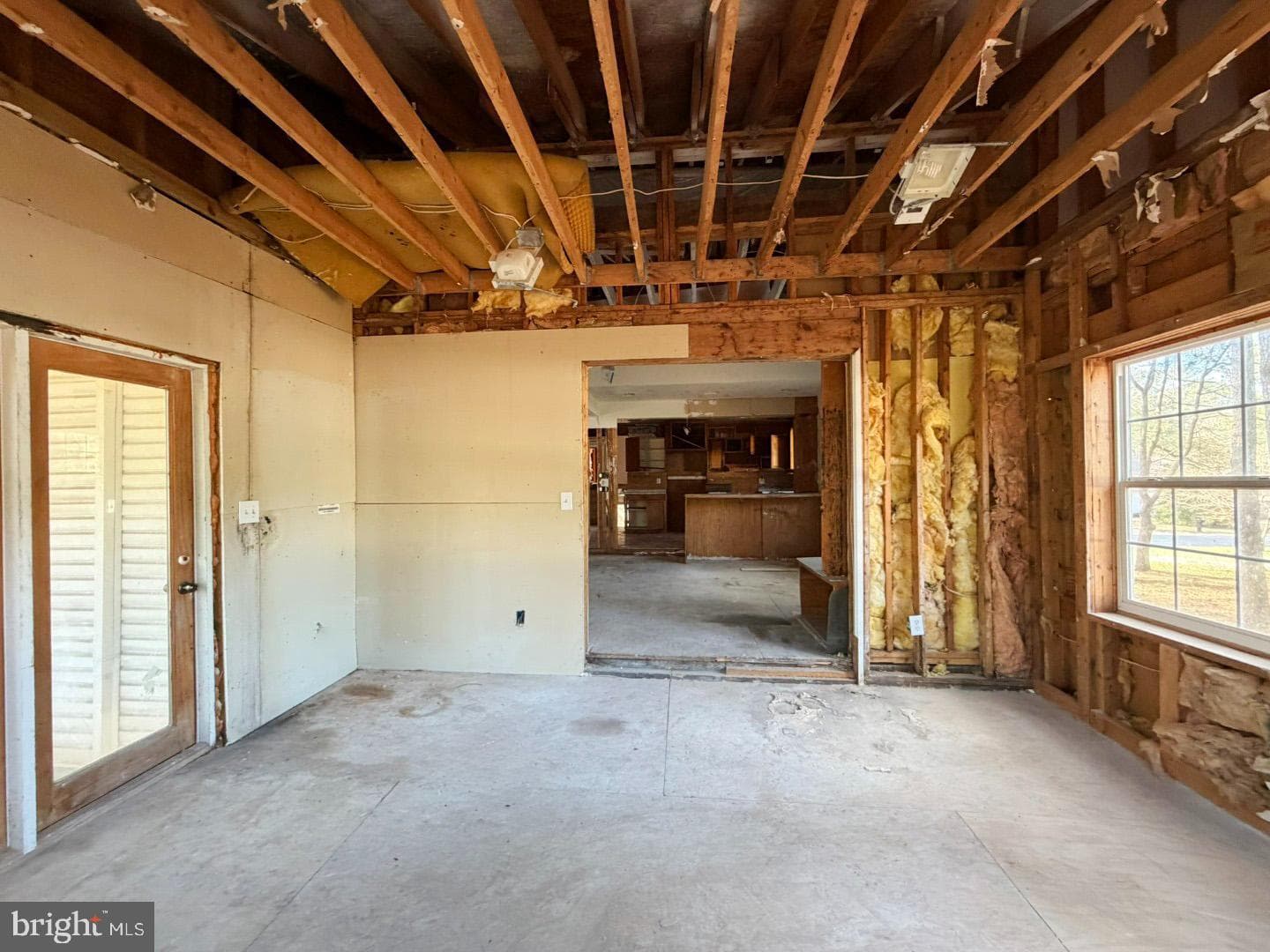 1709 Emerson Avenue photo 9