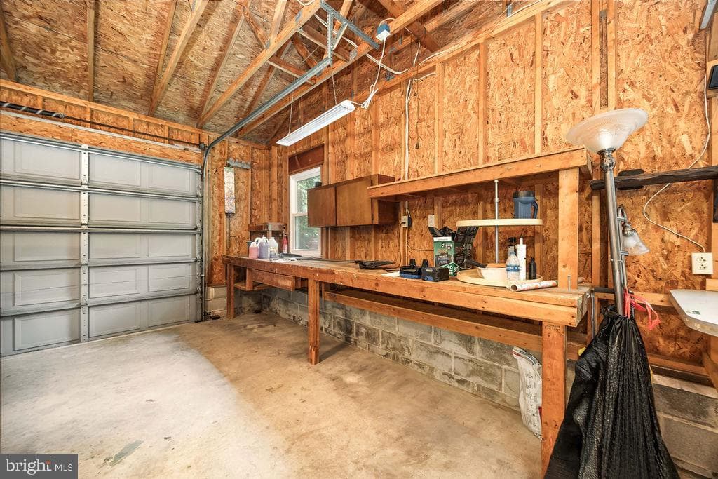 8928 Lynch Drive photo 64