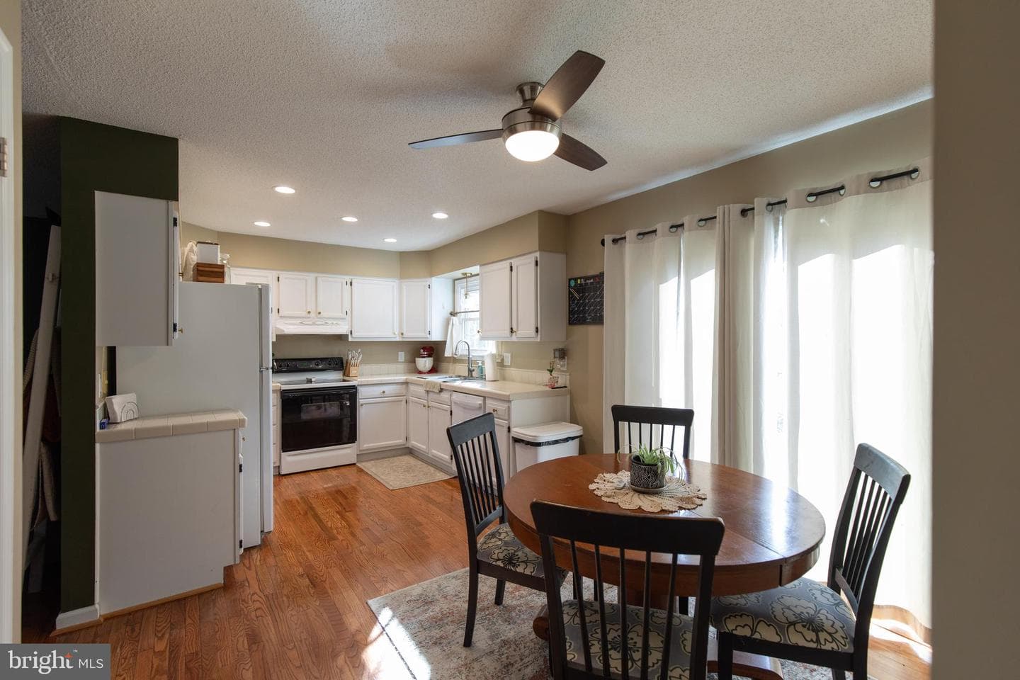 6178 Ayrshire Drive photo 13